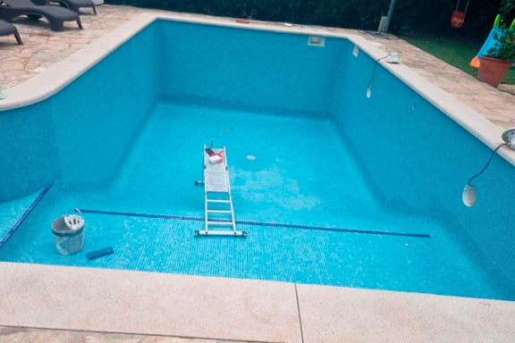 Pool maintenance in bendinat | Pool Mallorca