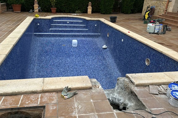 Pool repair in son vida | Pool Mallorca